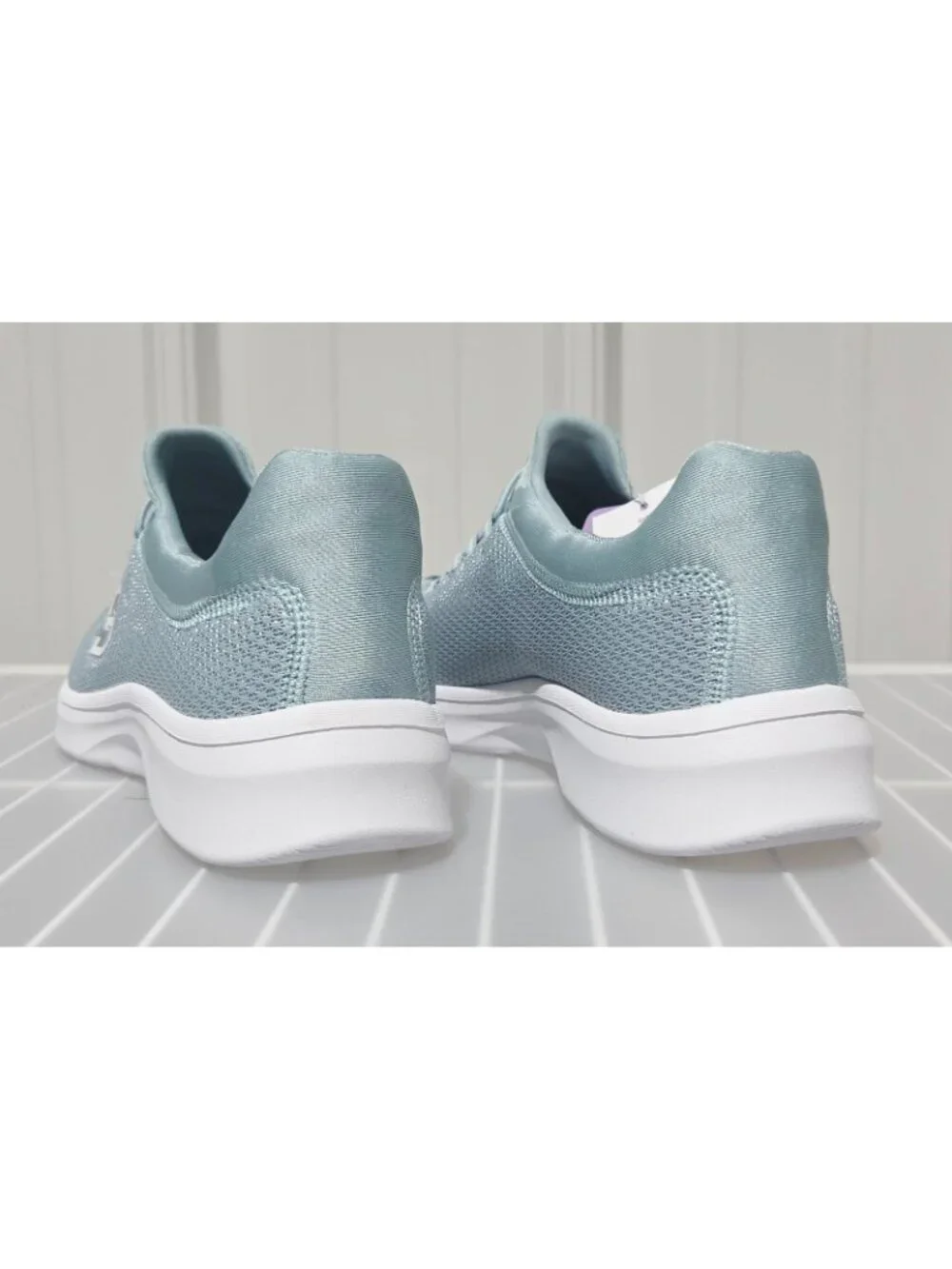 Skechers S Sport Rummie 2.0 Sage Green & White Athletic Sneakers -- Women's 9